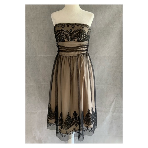 David's Bridal Strapless Tulle Dress With Caviar Beading Short Sz 6 - Picture 2 of 10